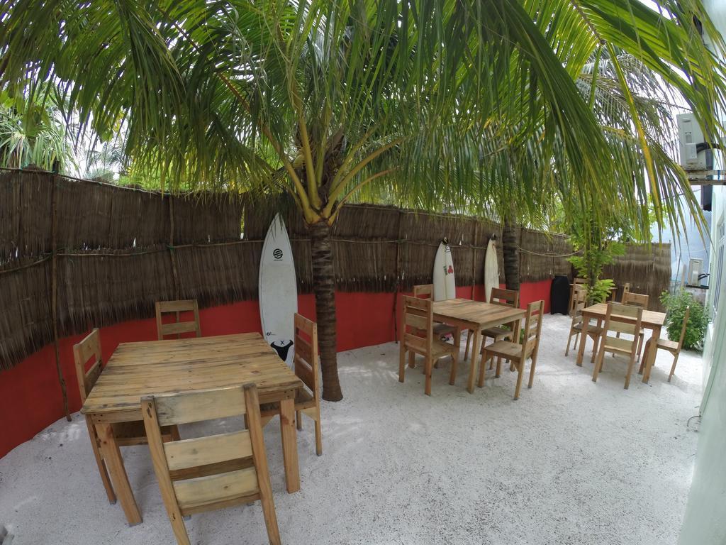 Huraa East Inn Exterior photo