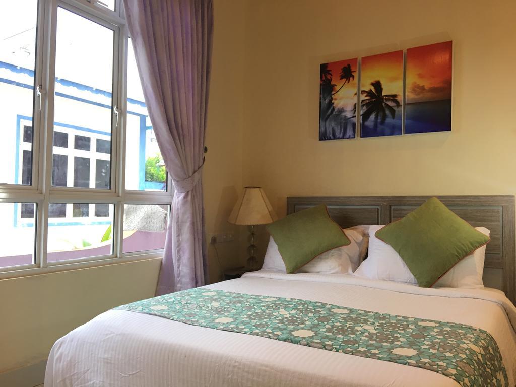 Huraa East Inn Exterior photo